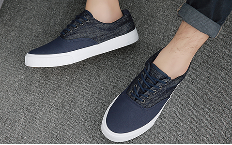 LIVE FIT NAVY CANVAS SNEAKERS